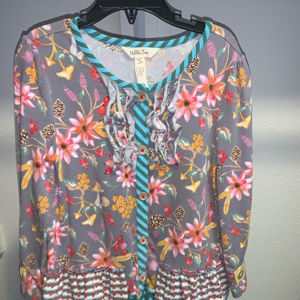 Far Far away tunic size 6